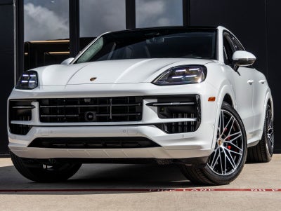 2026 Porsche Cayenne Cayenne GTS Coupe