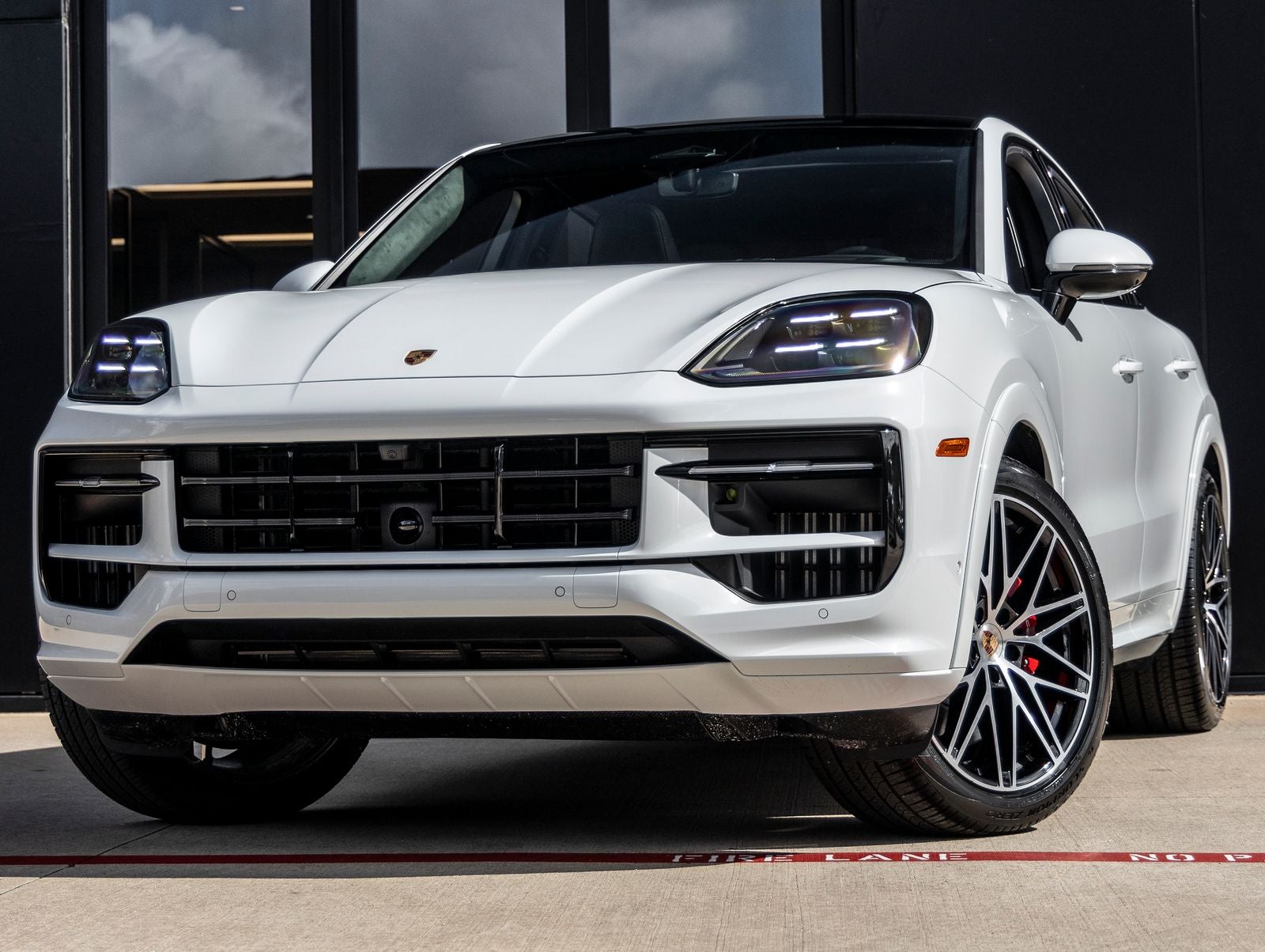 2026 Porsche Cayenne Cayenne GTS Coupe