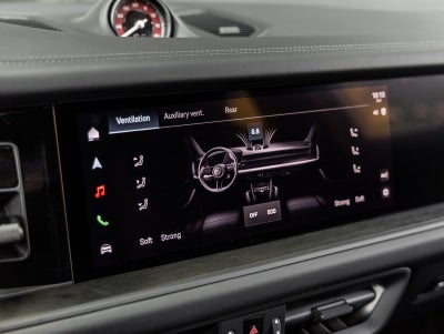 2026 Porsche Cayenne Cayenne GTS Coupe