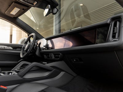 2026 Porsche Cayenne Cayenne GTS Coupe