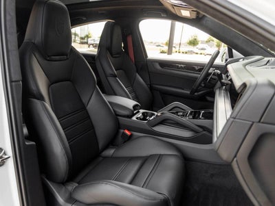 2026 Porsche Cayenne Cayenne GTS Coupe