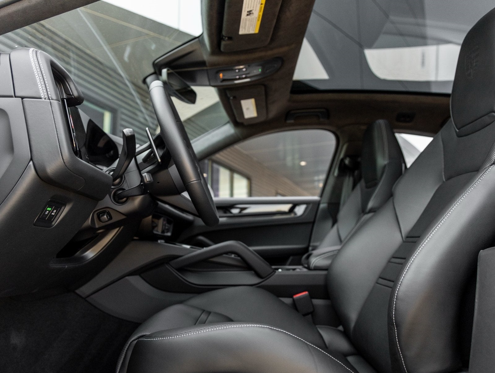 2026 Porsche Cayenne Coupe Cayenne GTS Coupe