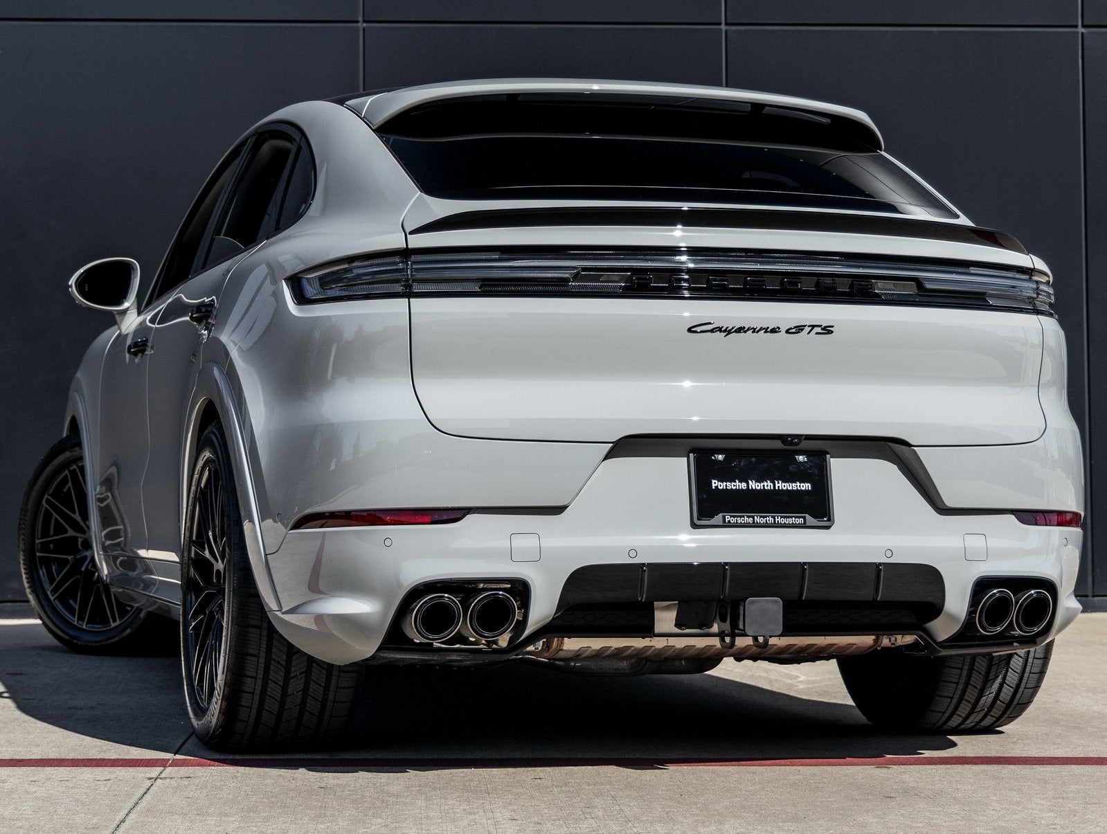 2026 Porsche Cayenne Coupe Cayenne GTS Coupe