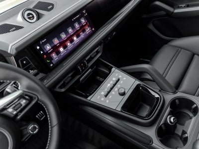 2026 Porsche Cayenne Coupe Cayenne GTS Coupe