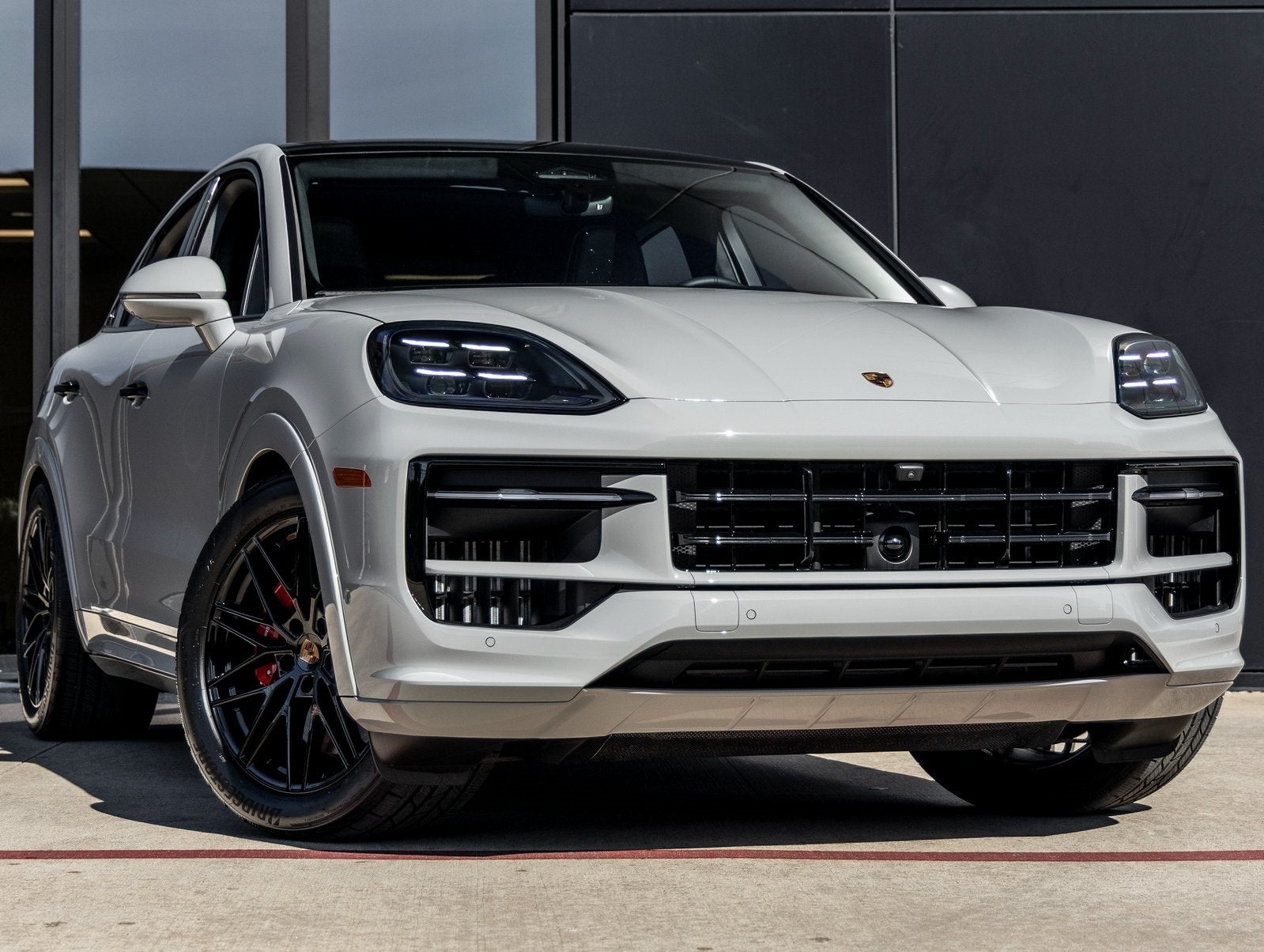2026 Porsche Cayenne Coupe Cayenne GTS Coupe