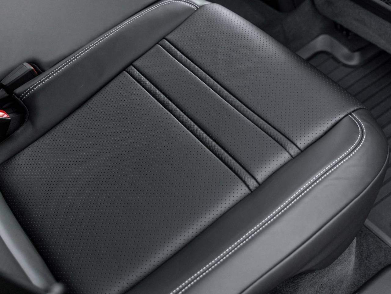 2026 Porsche Cayenne Coupe Cayenne GTS Coupe