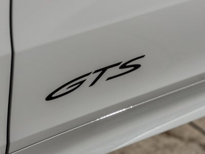 2026 Porsche Cayenne Coupe GTS