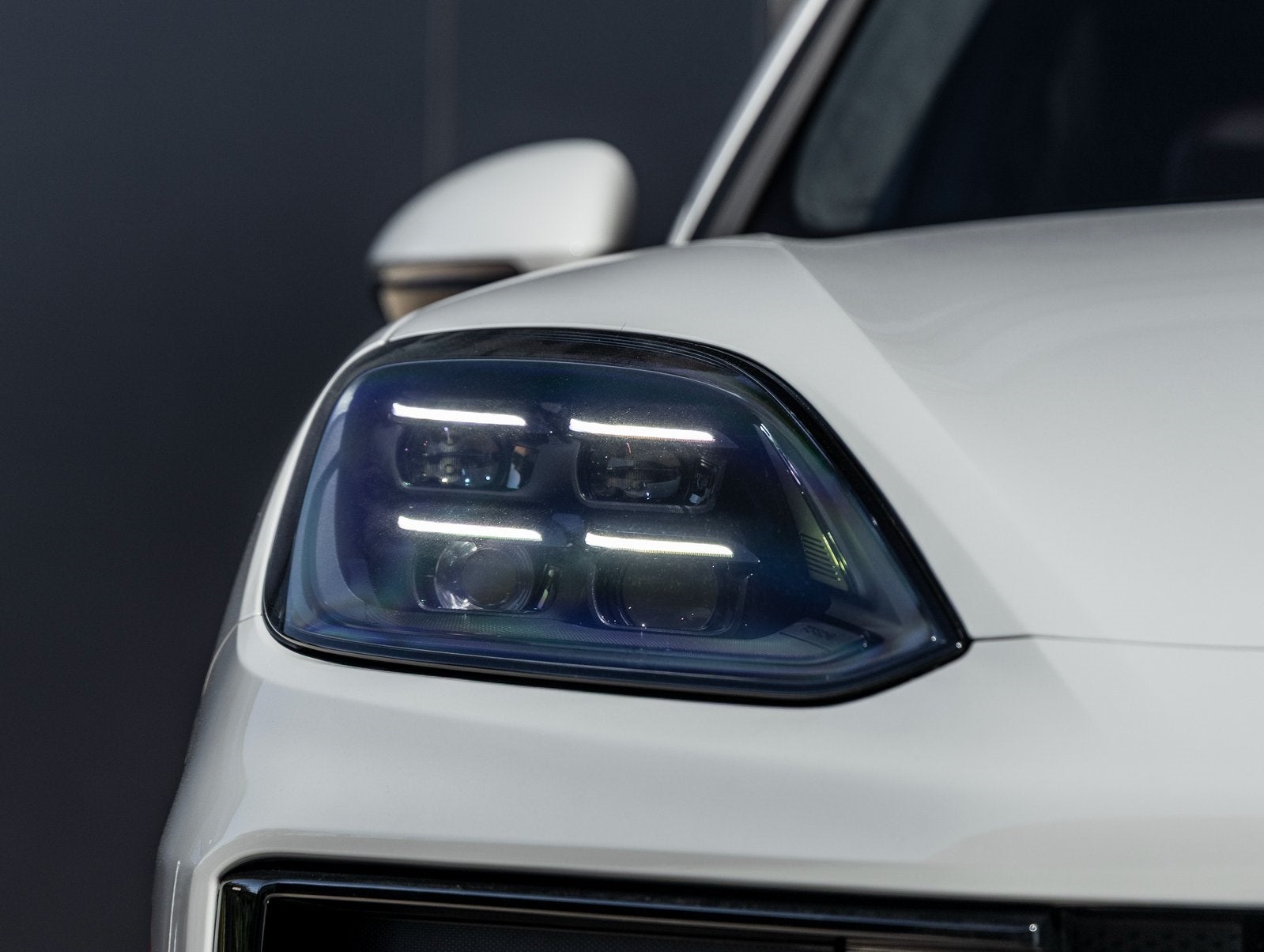 2026 Porsche Cayenne Coupe GTS