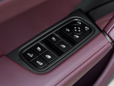 2026 Porsche Cayenne Coupe GTS