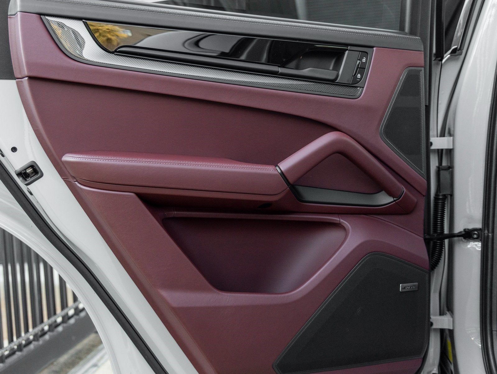 2026 Porsche Cayenne Coupe GTS