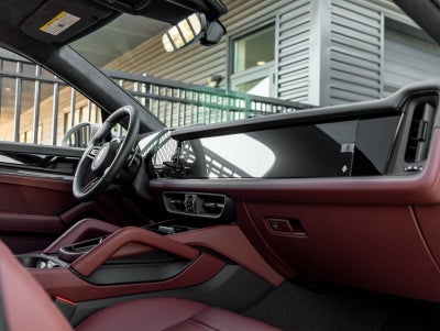 2026 Porsche Cayenne Coupe GTS