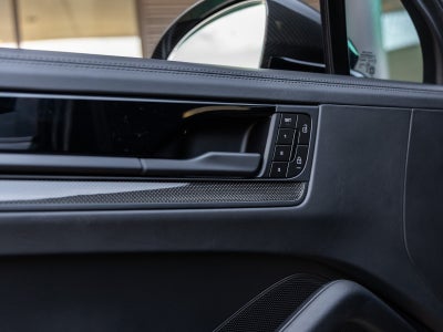 2025 Porsche Cayenne Coupe Cayenne GTS Coupe