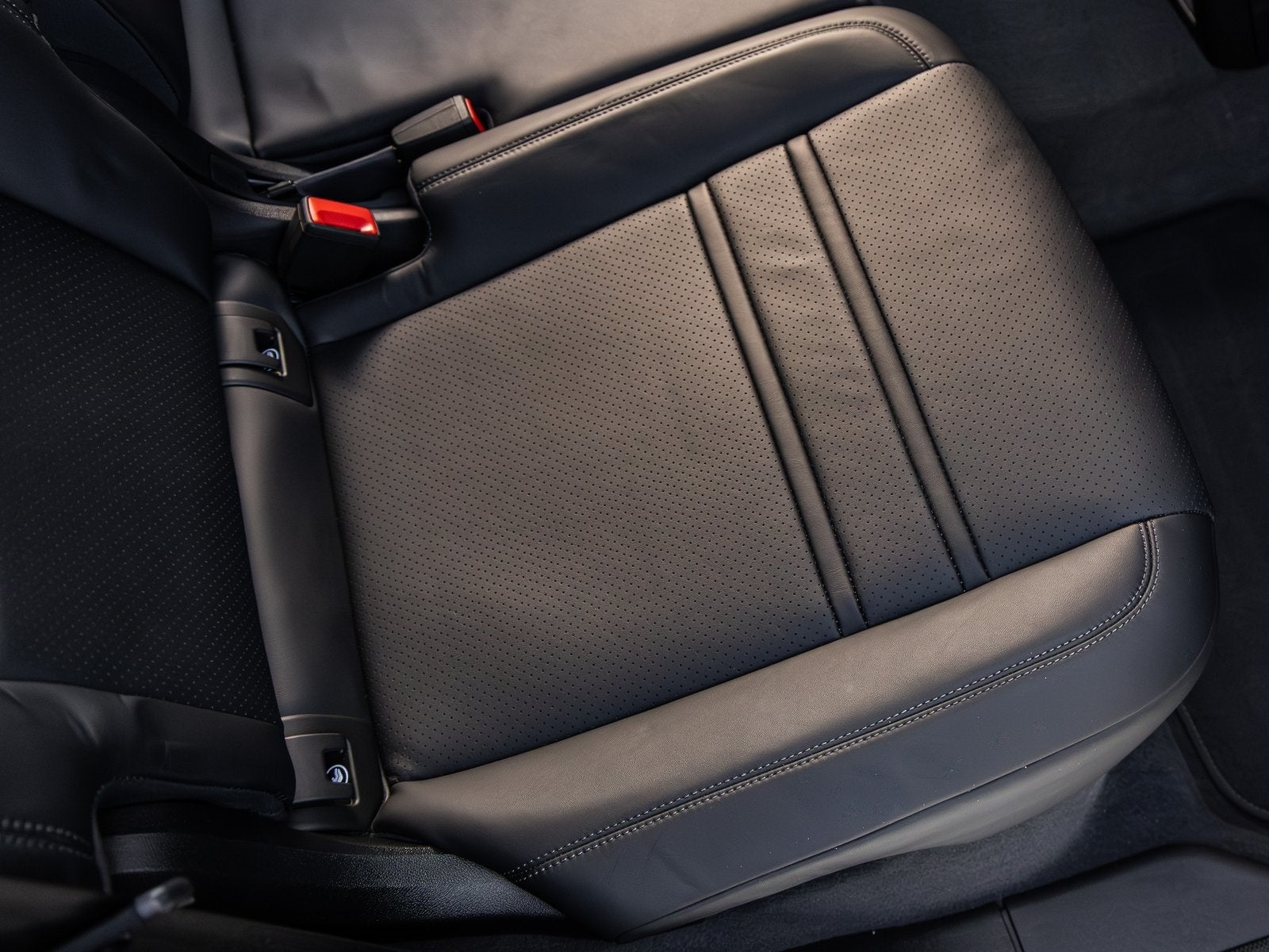 2025 Porsche Cayenne Coupe Cayenne GTS Coupe