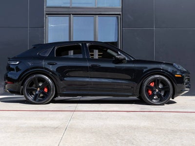 2025 Porsche Cayenne Coupe Cayenne GTS Coupe