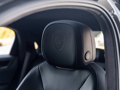 2025 Porsche Cayenne Coupe Cayenne GTS Coupe