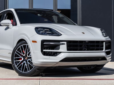 2026 Porsche Cayenne Coupe Cayenne GTS Coupe