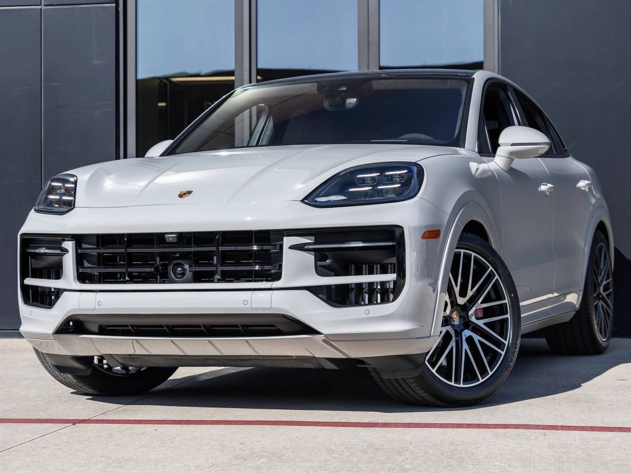 2026 Porsche Cayenne Coupe Cayenne GTS Coupe
