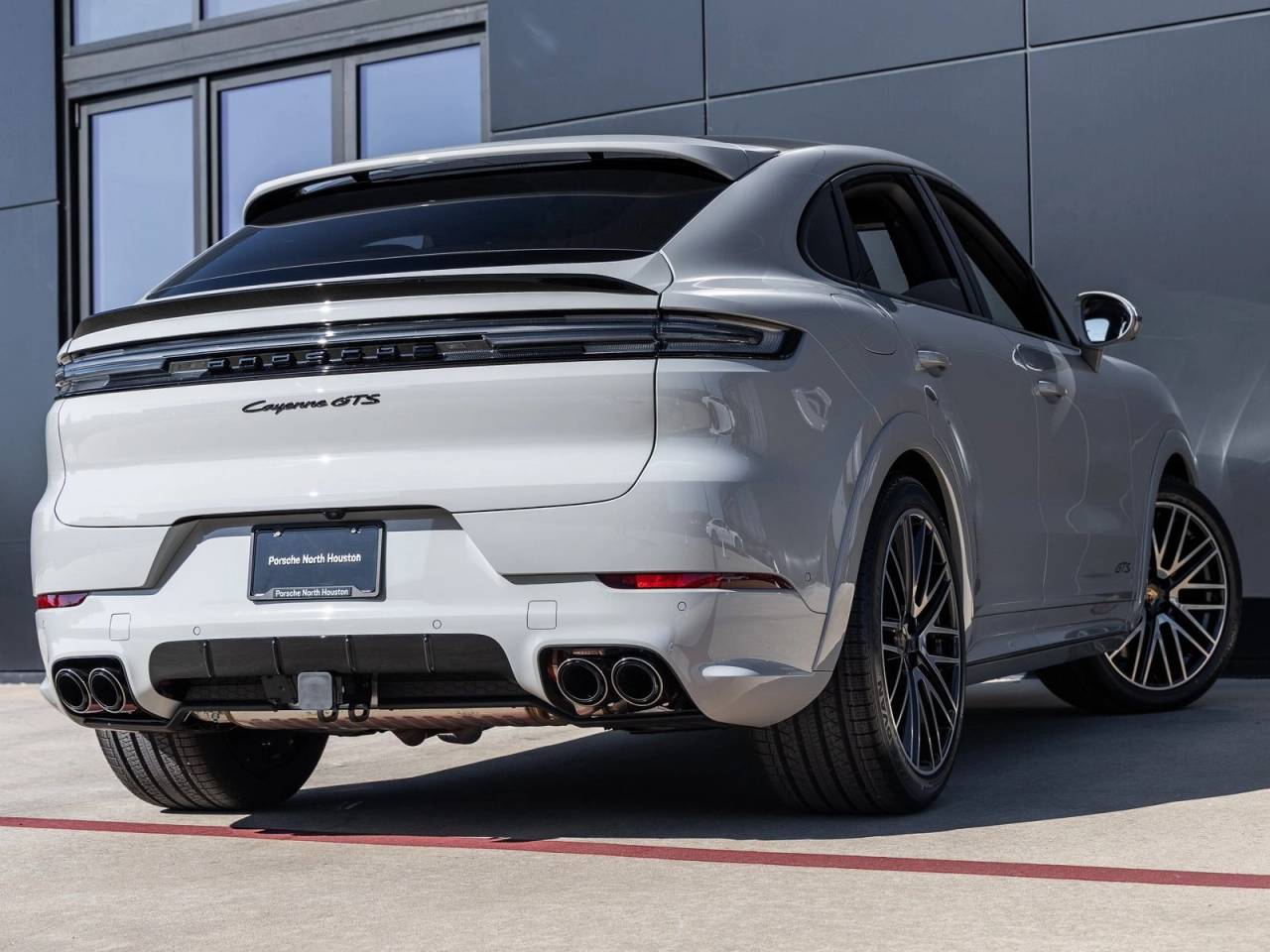 2026 Porsche Cayenne Coupe Cayenne GTS Coupe