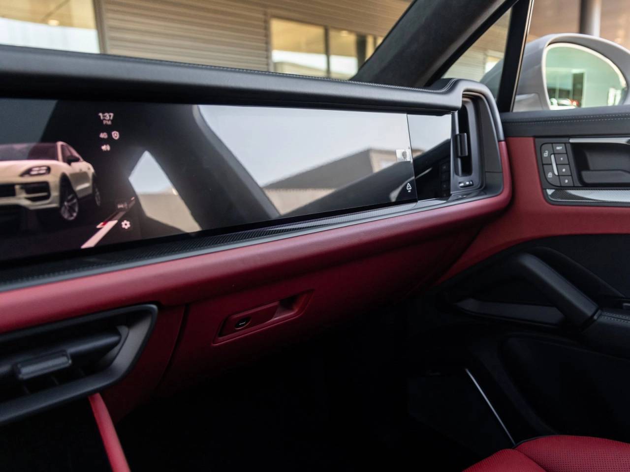 2026 Porsche Cayenne Coupe Cayenne GTS Coupe