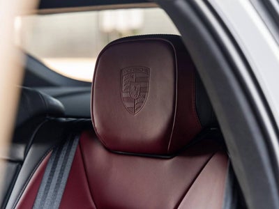 2026 Porsche Cayenne Coupe Cayenne GTS Coupe