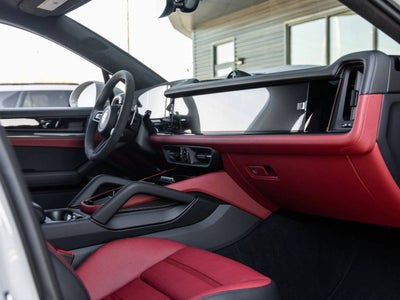 2026 Porsche Cayenne Coupe Cayenne GTS Coupe