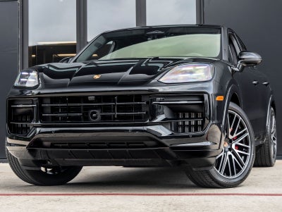 2026 Porsche Cayenne Coupe GTS