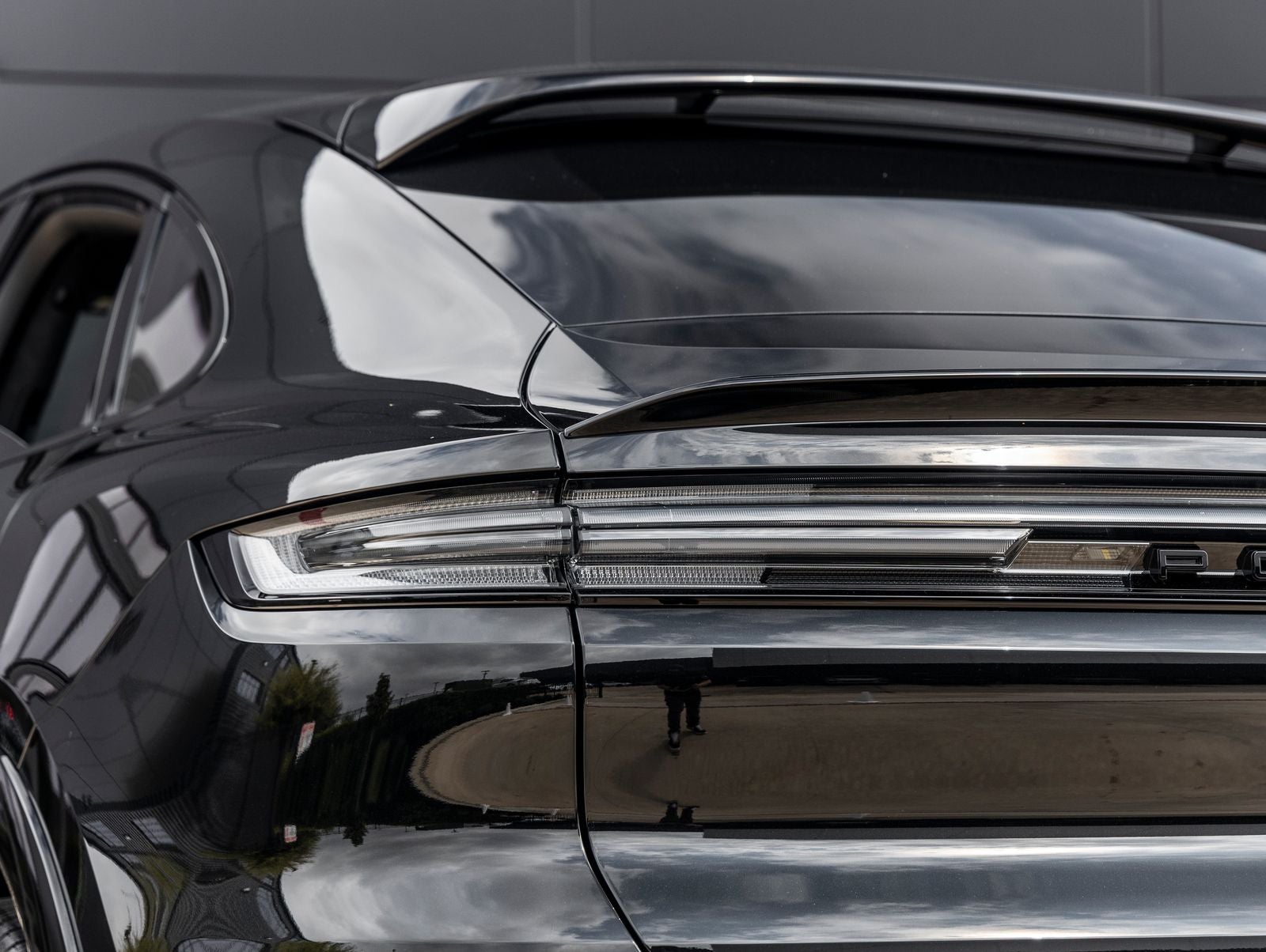 2026 Porsche Cayenne Coupe GTS