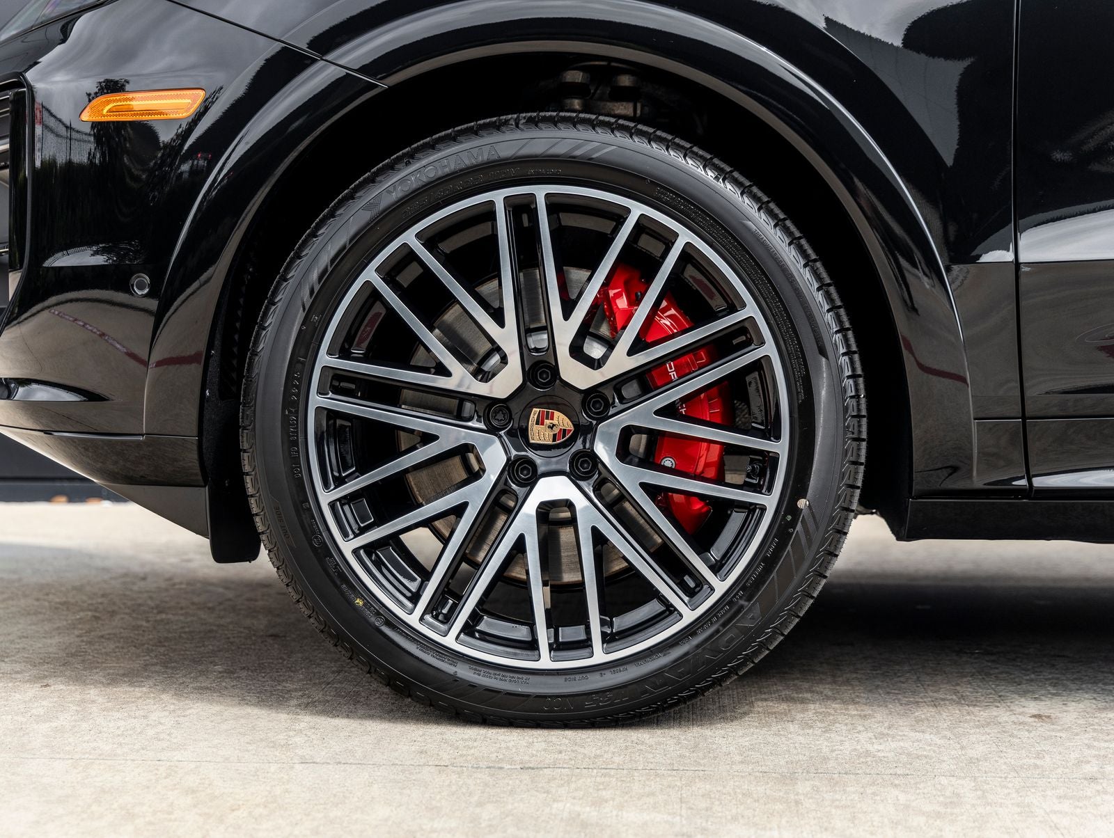 2026 Porsche Cayenne Coupe GTS