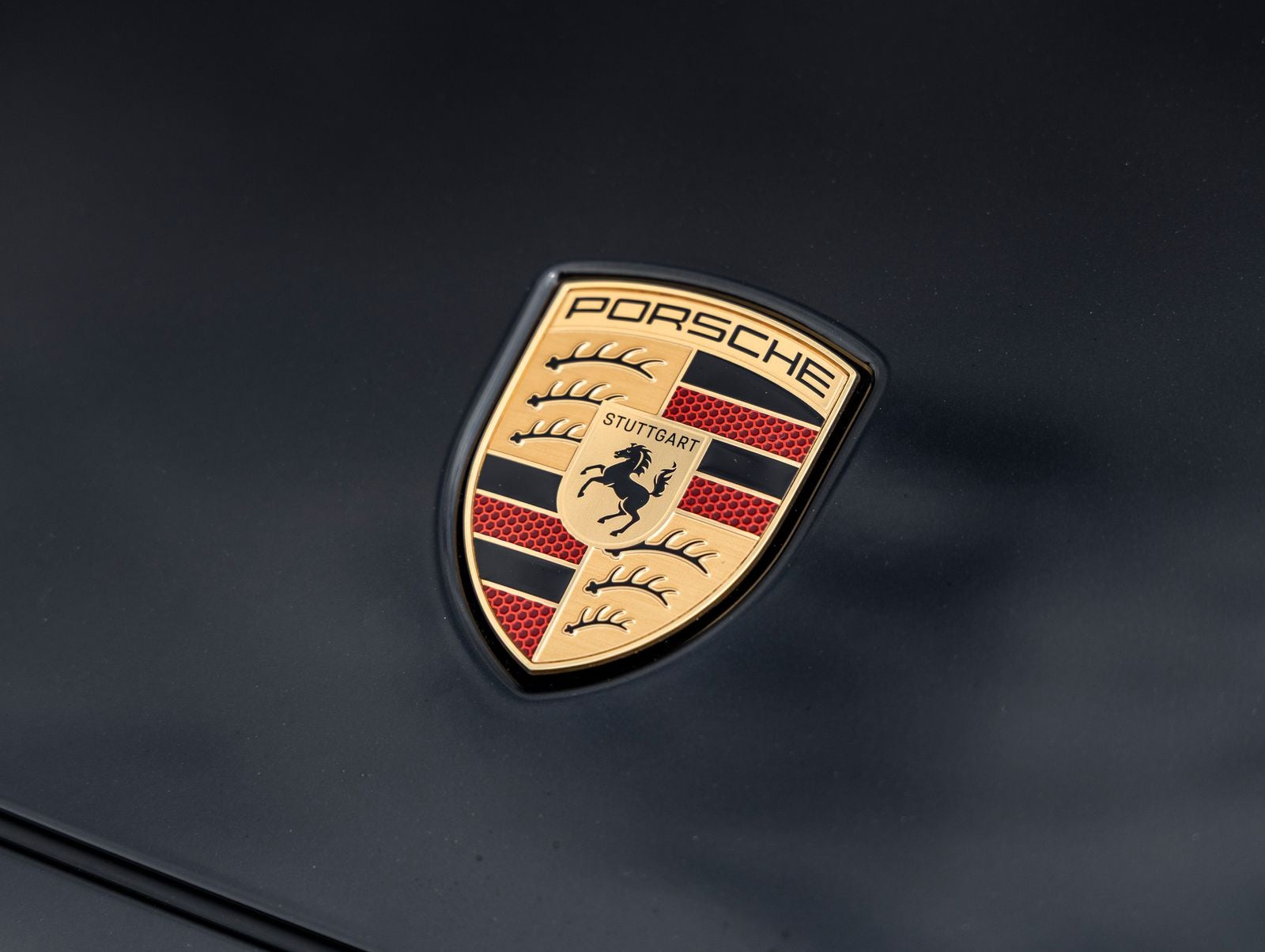 2026 Porsche Cayenne Coupe GTS