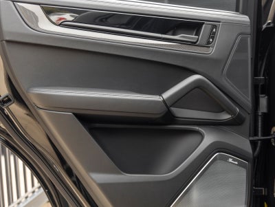 2026 Porsche Cayenne Coupe GTS