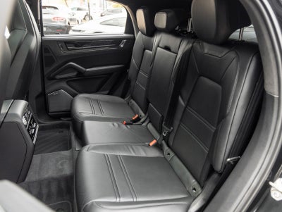 2026 Porsche Cayenne Coupe GTS