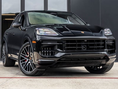 2026 Porsche Cayenne Coupe GTS