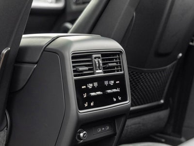 2026 Porsche Cayenne Coupe Cayenne GTS Coupe