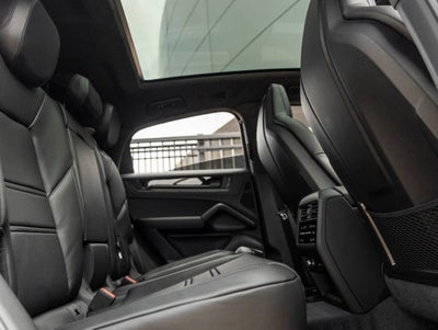 2026 Porsche Cayenne Coupe Cayenne GTS Coupe