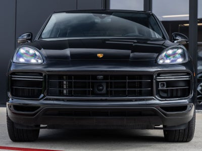 2023 Porsche Cayenne Turbo S E-Hybrid Coupe