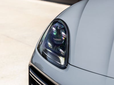 2022 Porsche Cayenne Cayenne Turbo GT (MY22)