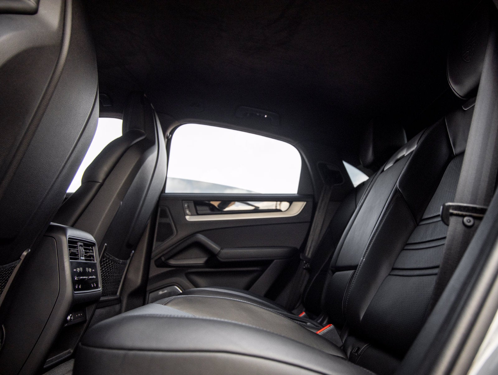 2024 Porsche Cayenne Cayenne Turbo GT
