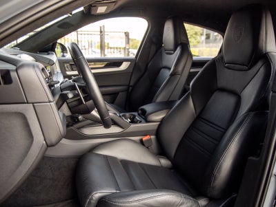 2024 Porsche Cayenne Cayenne Turbo GT