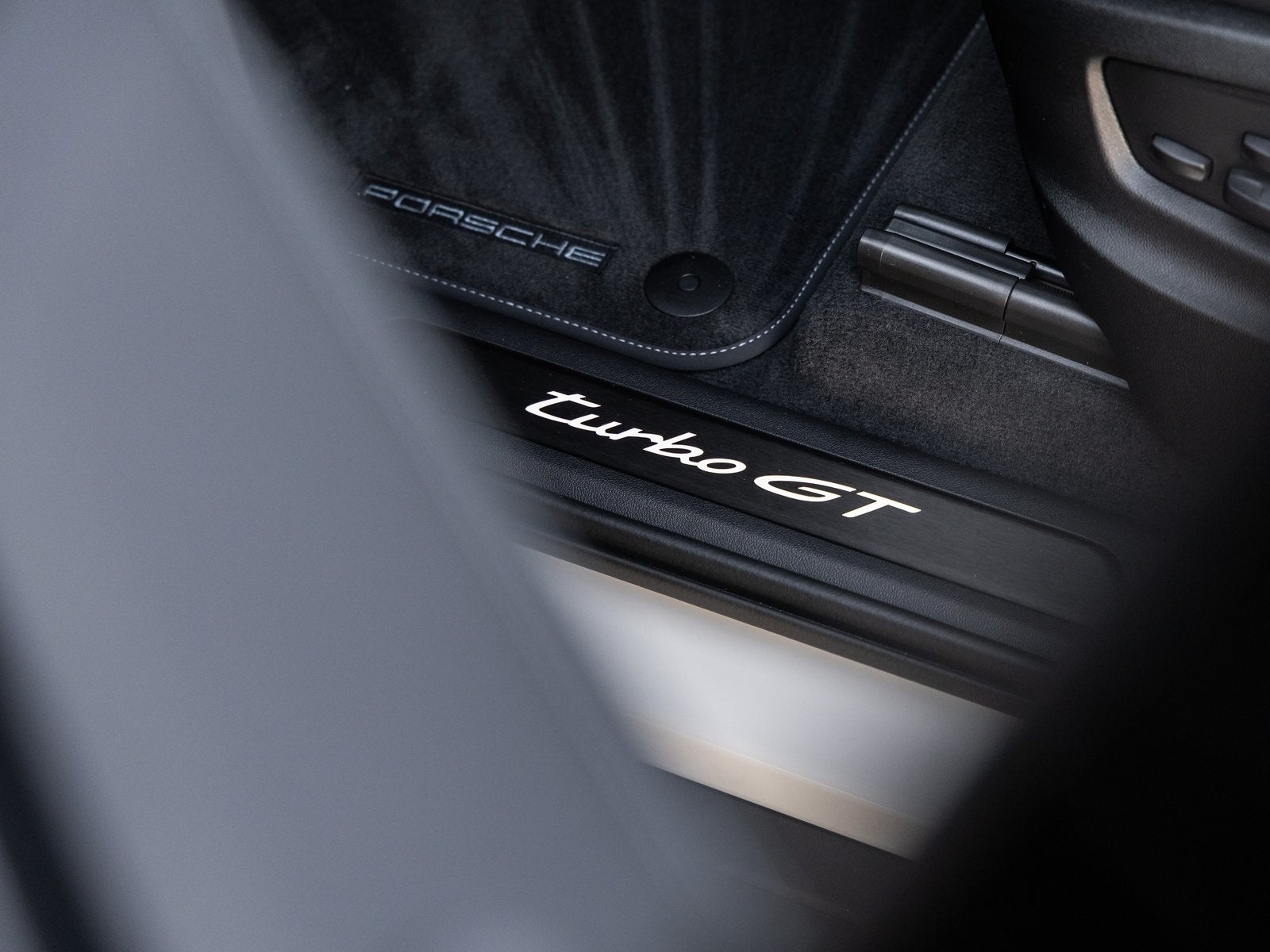 2026 Porsche Cayenne Coupe Turbo GT