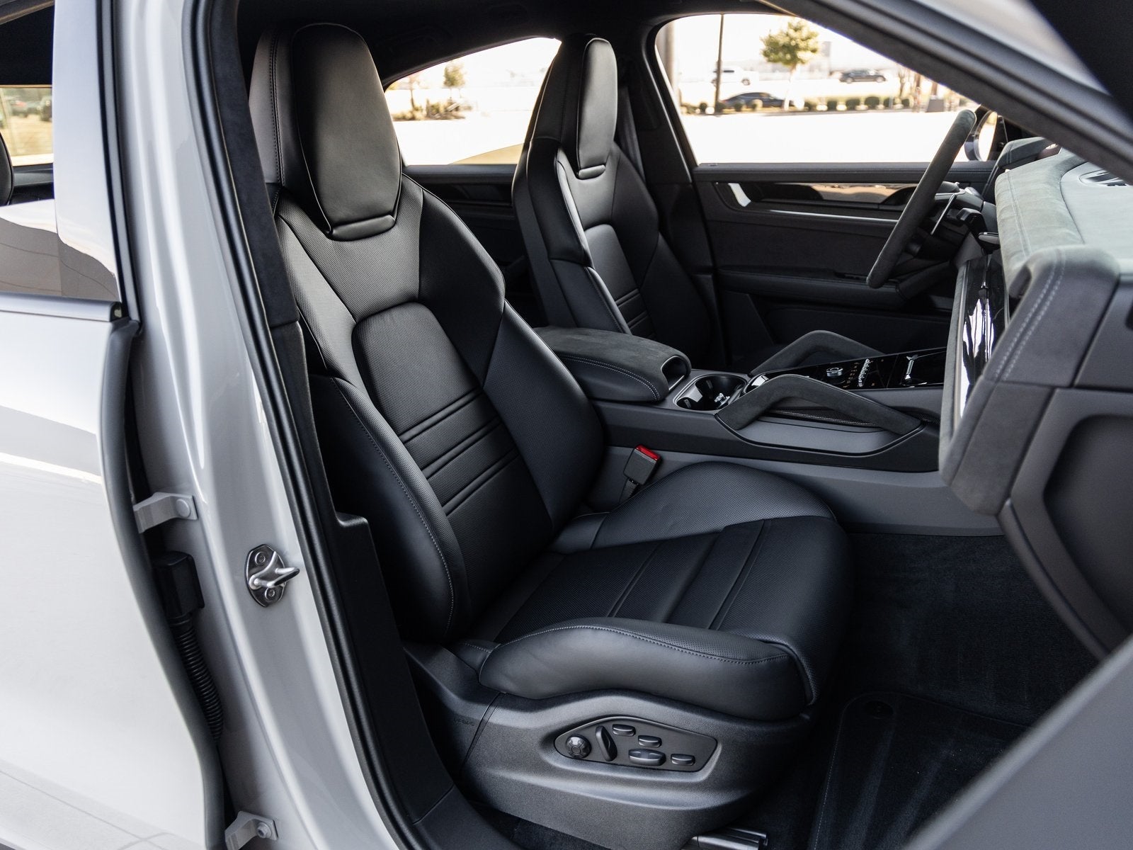 2026 Porsche Cayenne Coupe Turbo GT