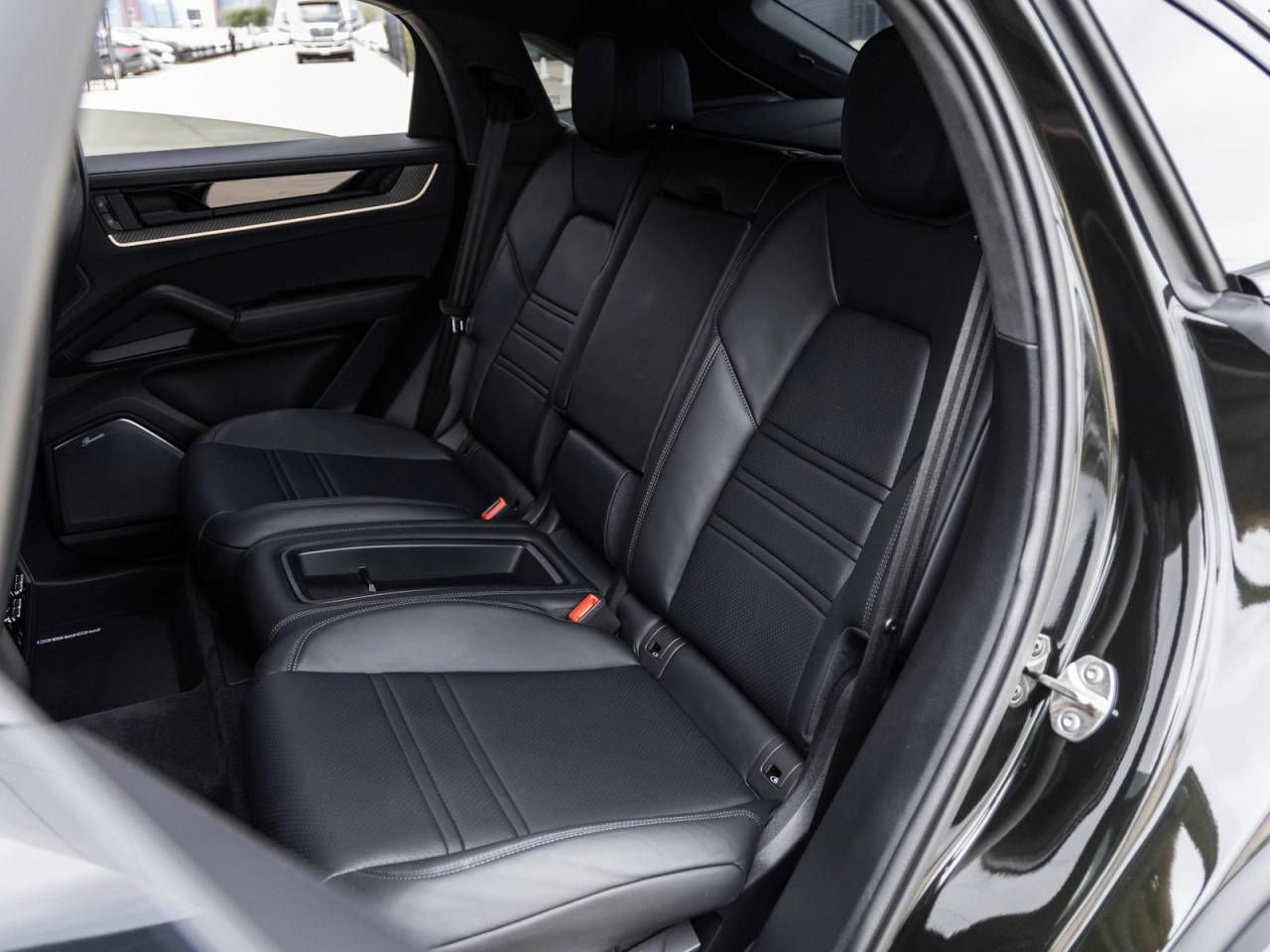 2024 Porsche Cayenne Coupe Cayenne Turbo GT