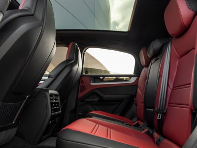 2026 Porsche Cayenne Coupe Cayenne S Coupe