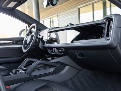 2026 Porsche Cayenne Coupe Cayenne S Coupe