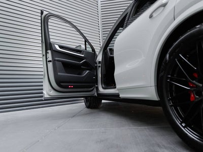 2026 Porsche Cayenne Coupe Cayenne S Coupe