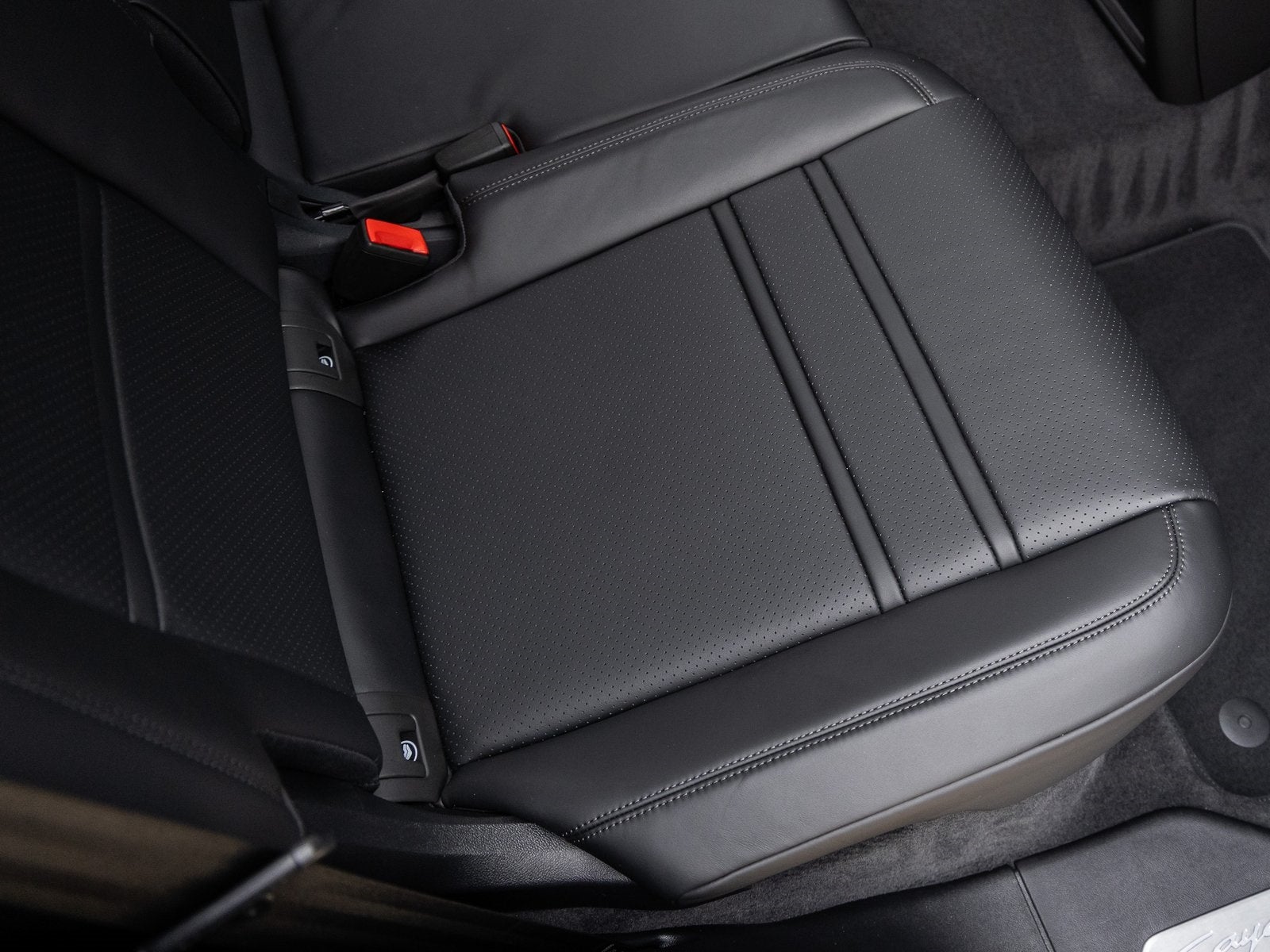 2026 Porsche Cayenne Coupe Cayenne S Coupe