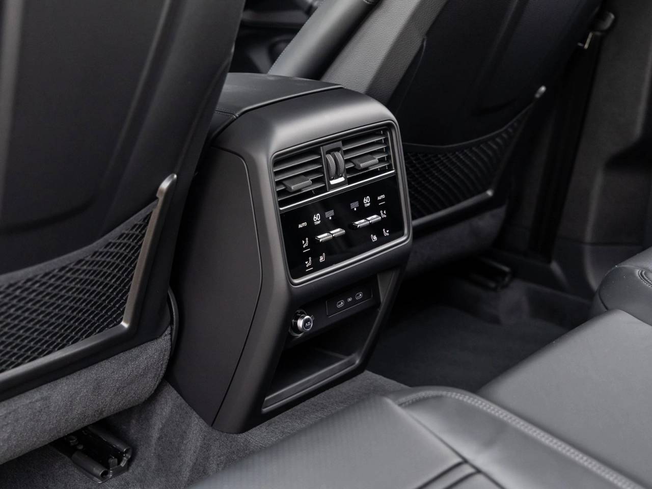 2026 Porsche Cayenne Coupe Cayenne S Coupe