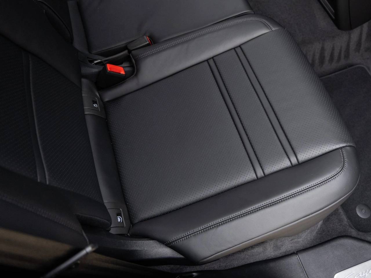 2026 Porsche Cayenne Coupe Cayenne S Coupe