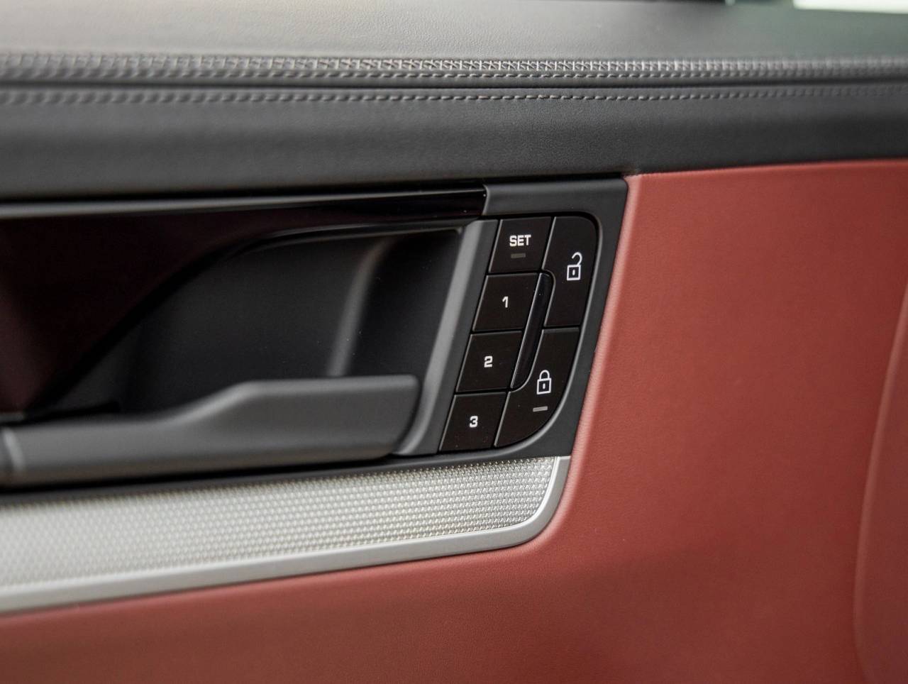 2026 Porsche Cayenne Coupe Cayenne S Coupe