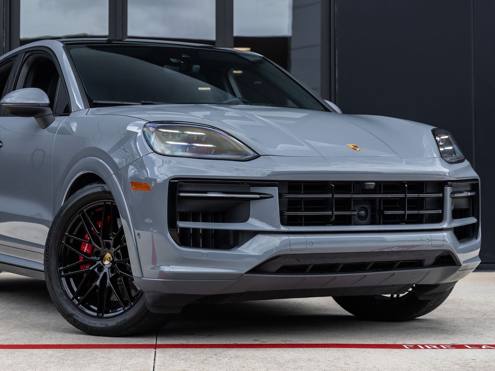 2024 Porsche Cayenne S Coupe