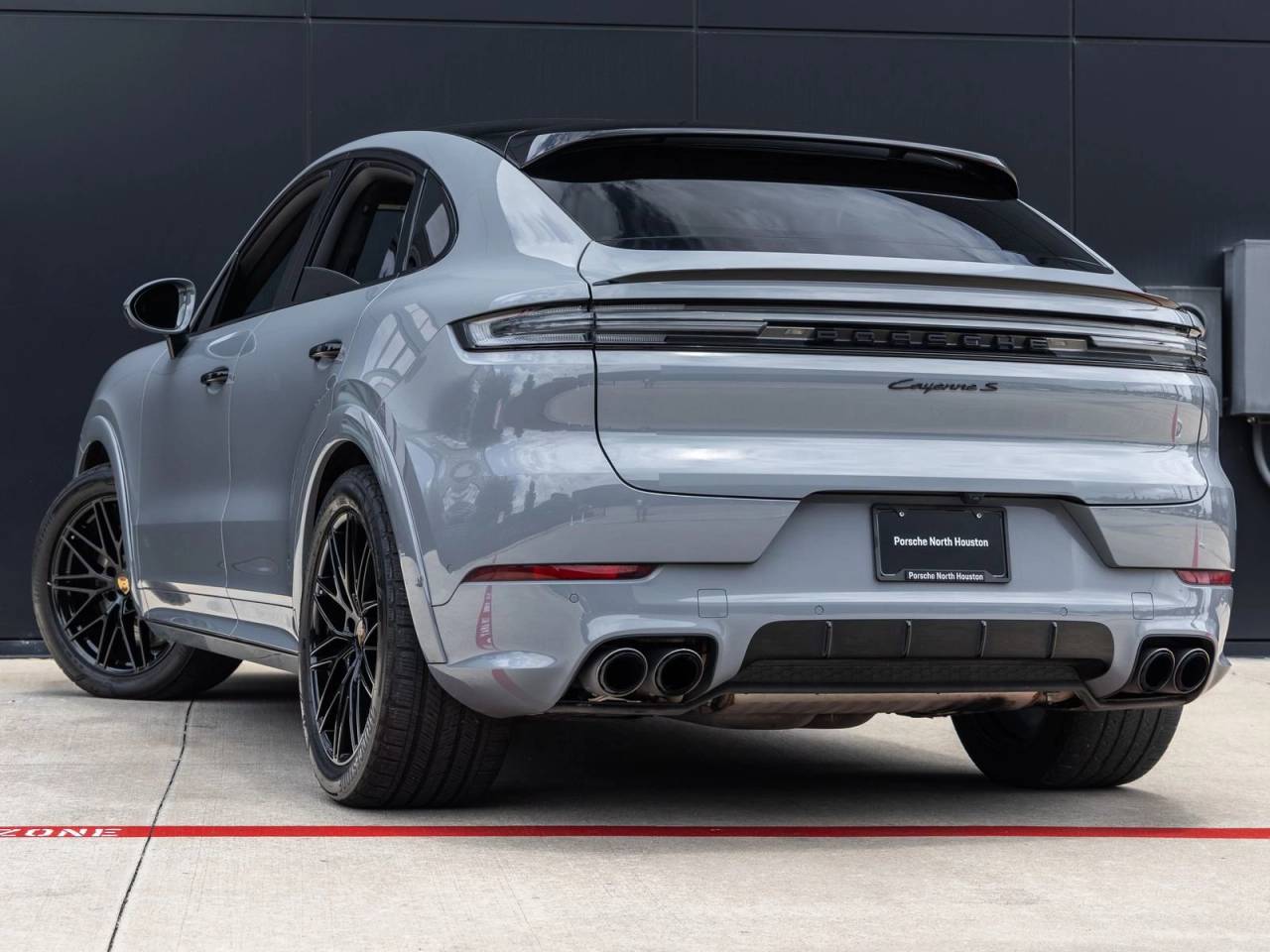 2024 Porsche Cayenne S Coupe